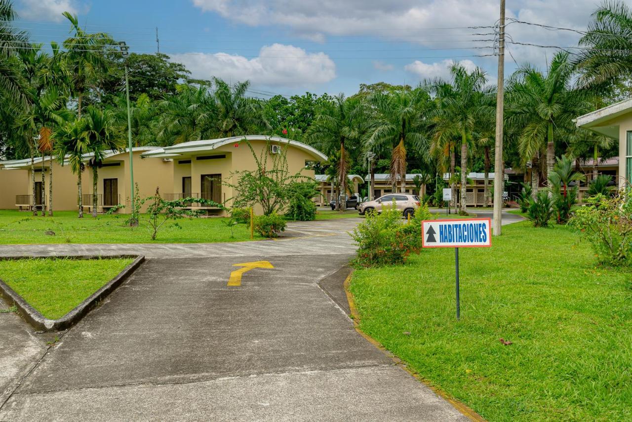 Hotel Los Rios Guácimo Exteriör bild