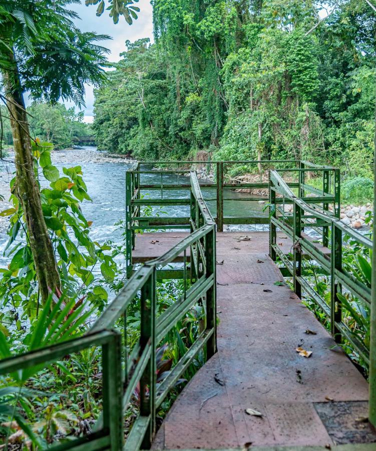 Hotel Los Rios Guácimo Exteriör bild